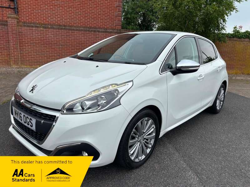 A 2016 PEUGEOT 208 BLUE HDI ALLURE DIESEL A 2016 PEUGEOT 208 BLUE HDI ALLURE DIESEL