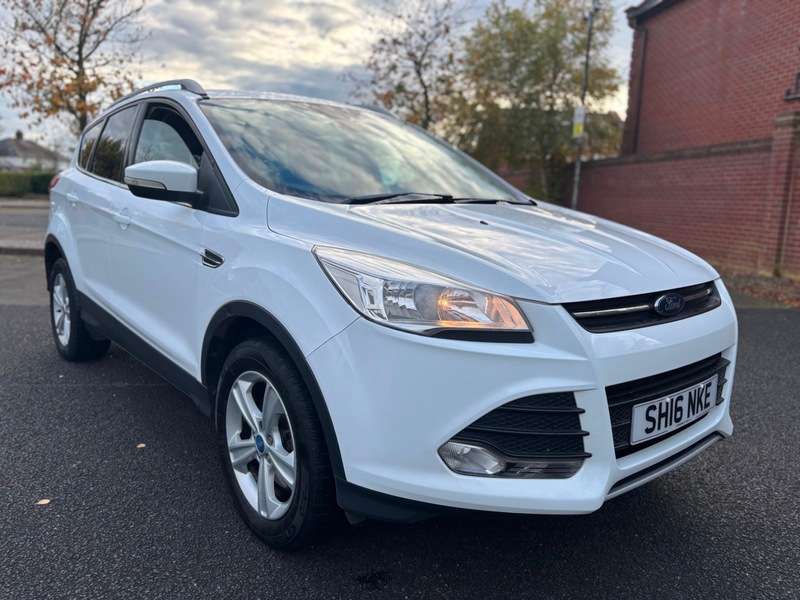 A 2016 FORD KUGA ZETEC TDCI A 2016 FORD KUGA ZETEC TDCI
