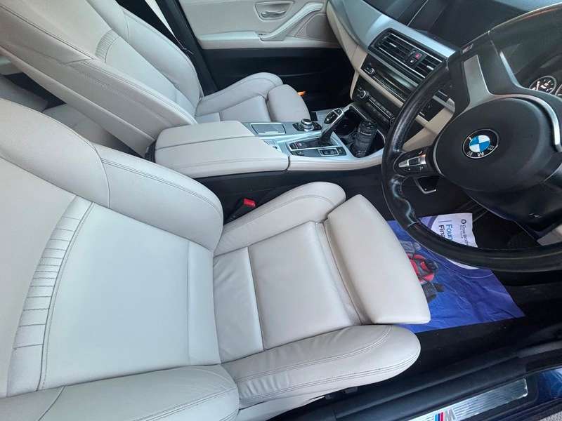 A 2015 BMW 5 SERIES 530d M SPORT TOURING AUTOMATIC A 2015 BMW 5 SERIES 530d M SPORT TOURING AUTOMATIC