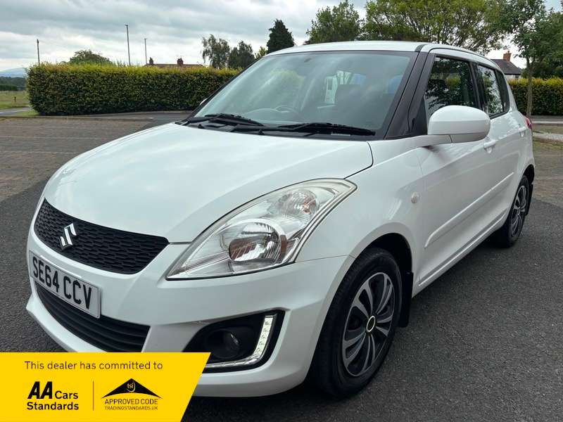 A 2015 SUZUKI SWIFT SZ2 A 2015 SUZUKI SWIFT SZ2