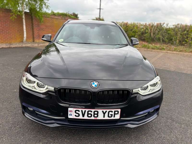 A 2018 BMW 3 SERIES 320d XDRIVE SPORT TOURING A 2018 BMW 3 SERIES 320d XDRIVE SPORT TOURING