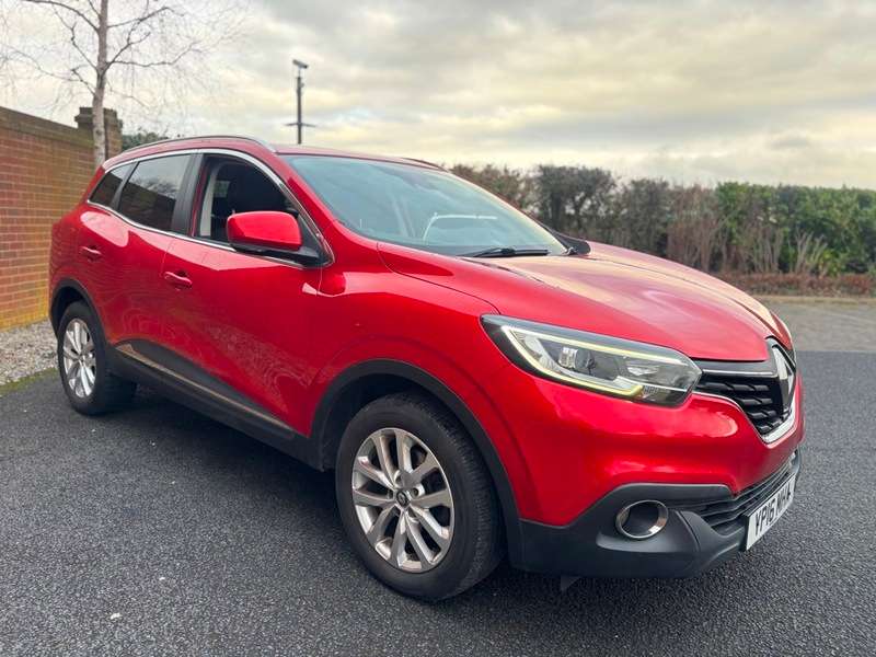 A 2016 RENAULT KADJAR DYNAMIQUE NAV DCI £20 TAX A 2016 RENAULT KADJAR DYNAMIQUE NAV DCI £20 TAX