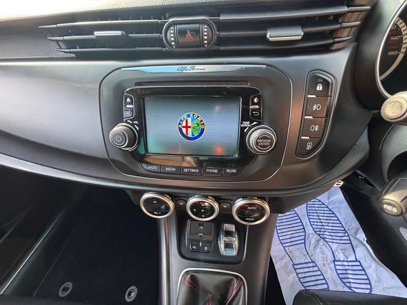 2014 ALFA ROMEO GIULIETTA 2014 ALFA ROMEO GIULIETTA