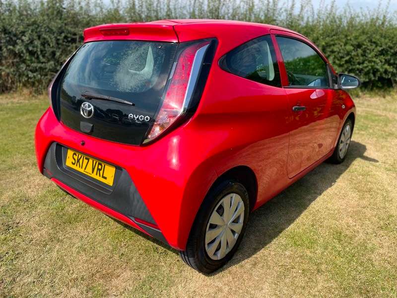 2017 TOYOTA AYGO 2017 TOYOTA AYGO