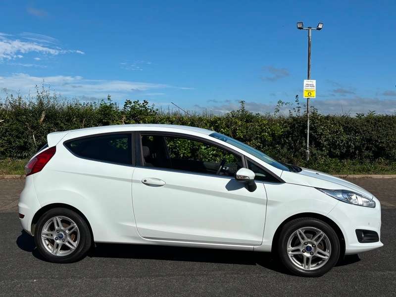 2013 FORD FIESTA 2013 FORD FIESTA