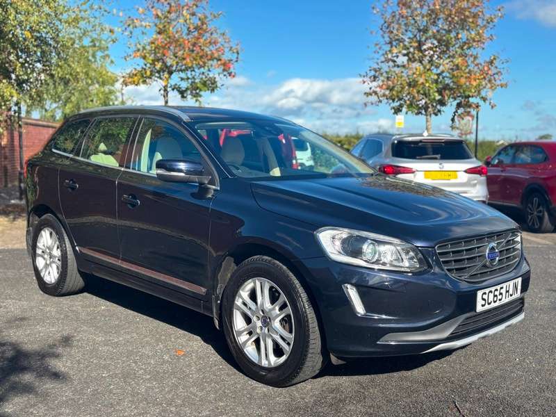 A 2015 VOLVO XC60 D4 SE LUX NAV A 2015 VOLVO XC60 D4 SE LUX NAV