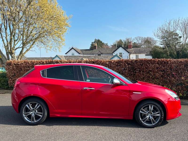 2014 ALFA ROMEO GIULIETTA 2014 ALFA ROMEO GIULIETTA
