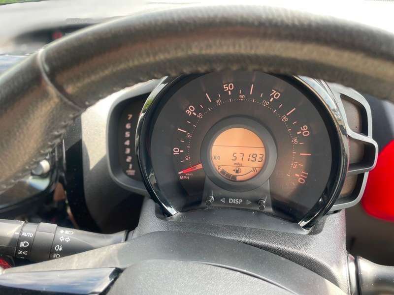 2016 PEUGEOT 108 2016 PEUGEOT 108