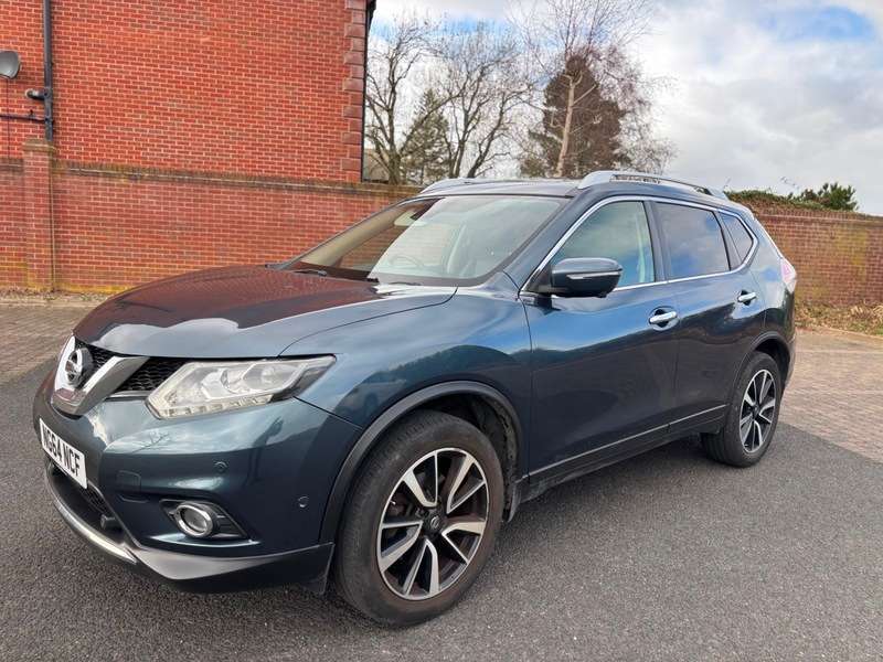 A 2015 NISSAN X-TRAIL DCI TEKNA A 2015 NISSAN X-TRAIL DCI TEKNA