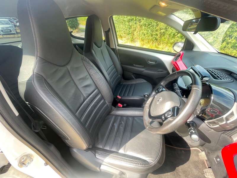 2016 PEUGEOT 108 2016 PEUGEOT 108