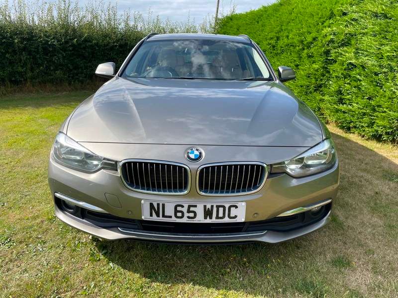 A 2015 BMW 3 SERIES 320d XDRIVE LUXURY TOURING A 2015 BMW 3 SERIES 320d XDRIVE LUXURY TOURING