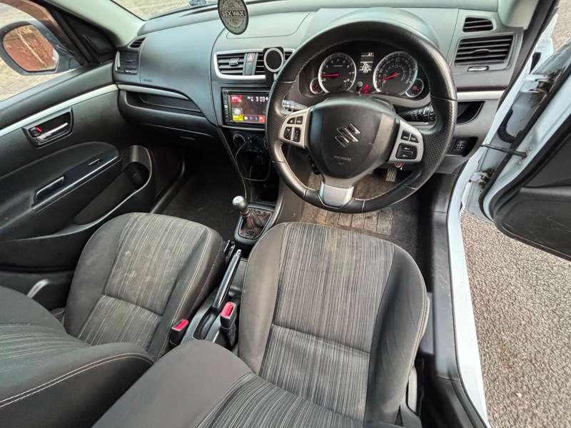 2016 SUZUKI SWIFT 2016 SUZUKI SWIFT