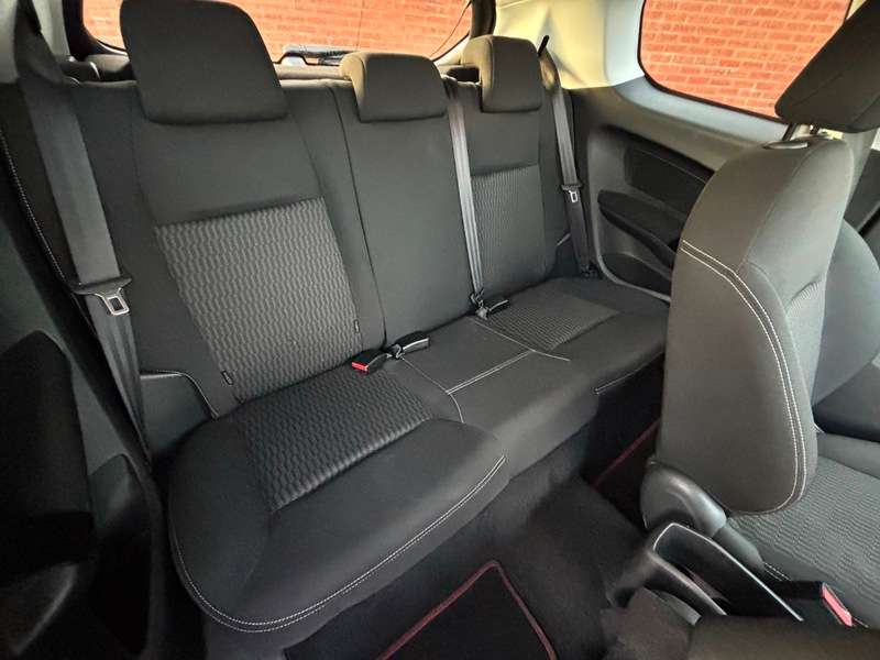 2017 PEUGEOT 208 2017 PEUGEOT 208