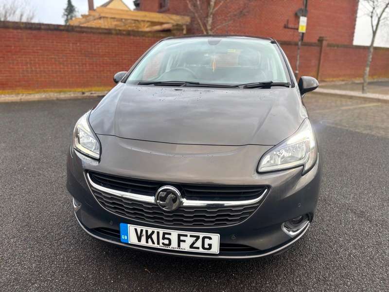 A 2015 VAUXHALL CORSA 1.4 SE AUTOMATIC A 2015 VAUXHALL CORSA 1.4 SE AUTOMATIC