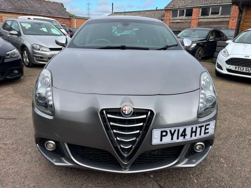 A 2014 ALFA ROMEO GIULIETTA TB MULTIAIR EXCLUSIVE A 2014 ALFA ROMEO GIULIETTA TB MULTIAIR EXCLUSIVE
