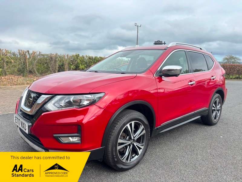 A 2017 NISSAN X-TRAIL DCI N-CONNECTA A 2017 NISSAN X-TRAIL DCI N-CONNECTA
