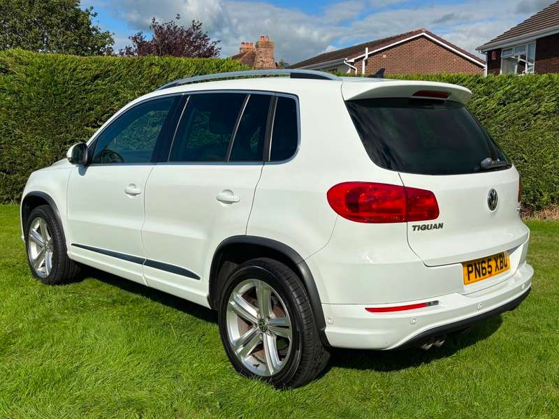 2015 VOLKSWAGEN TIGUAN 2015 VOLKSWAGEN TIGUAN