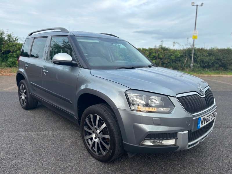 A 2016 SKODA YETI OUTDOOR SE TDI £35 TAX A 2016 SKODA YETI OUTDOOR SE TDI £35 TAX