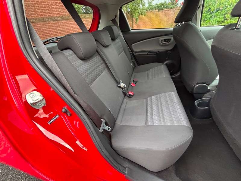 2017 TOYOTA YARIS 2017 TOYOTA YARIS