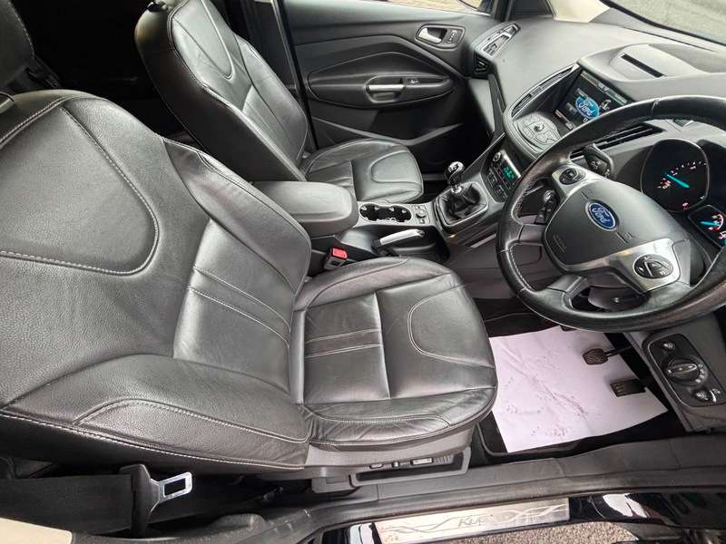 2015 FORD KUGA 2015 FORD KUGA