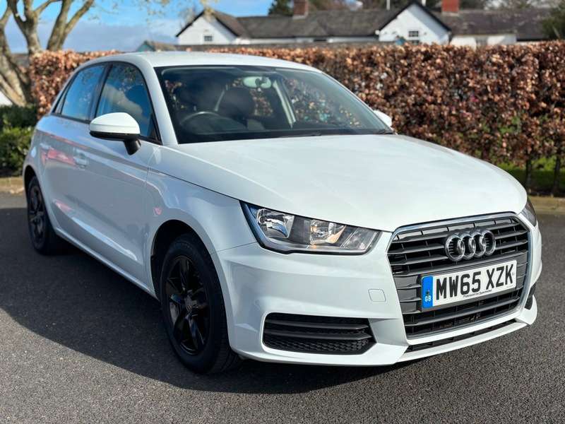 A 2015 AUDI A1 SPORTBACK TDI SE A 2015 AUDI A1 SPORTBACK TDI SE