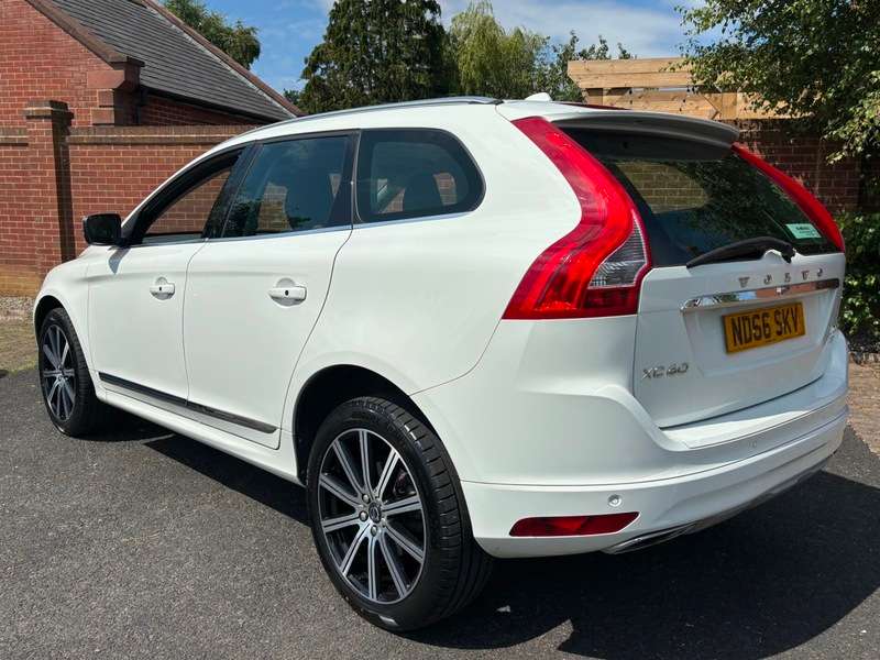 2016 VOLVO XC60 2016 VOLVO XC60