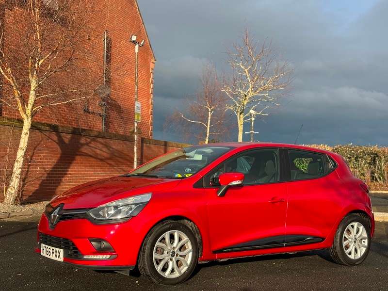 Check out this Renault Clio 2017 Petrol Manual
