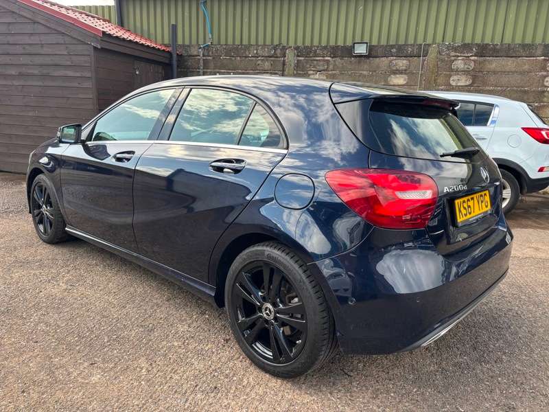 A 2017 MERCEDES A CLASS A 200 D SPORT PREMIUM PLUS AUTOMATIC A 2017 MERCEDES A CLASS A 200 D SPORT PREMIUM PLUS AUTOMATIC