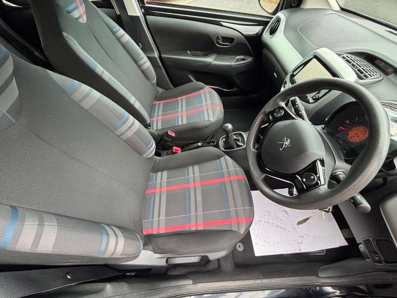 2016 PEUGEOT 108 2016 PEUGEOT 108
