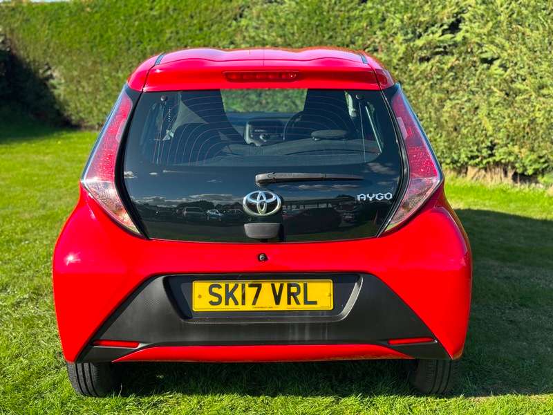 2017 TOYOTA AYGO 2017 TOYOTA AYGO