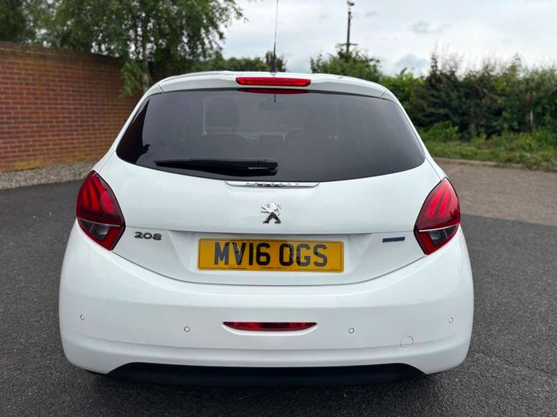 2016 PEUGEOT 208 2016 PEUGEOT 208