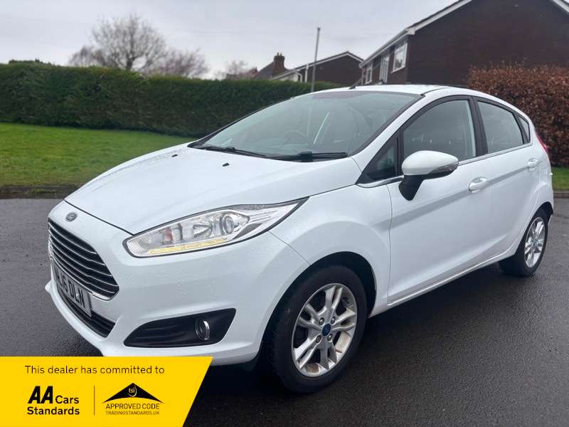 A 2016 FORD FIESTA ZETEC 1.25 5 DOOR A 2016 FORD FIESTA ZETEC 1.25 5 DOOR