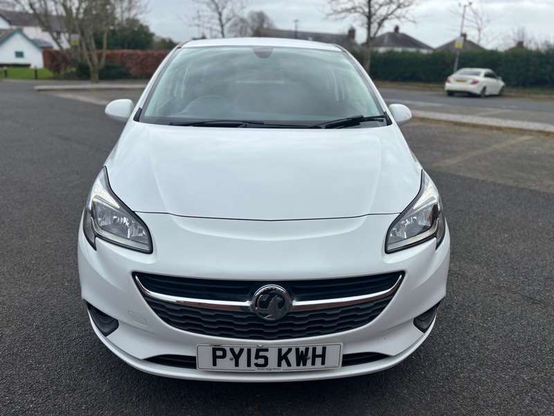 A 2015 VAUXHALL CORSA EXCITE AC A 2015 VAUXHALL CORSA EXCITE AC