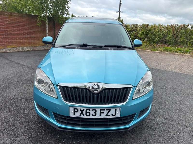 A 2013 SKODA ROOMSTER SE TSI DSG AUTOMATIC A 2013 SKODA ROOMSTER SE TSI DSG AUTOMATIC