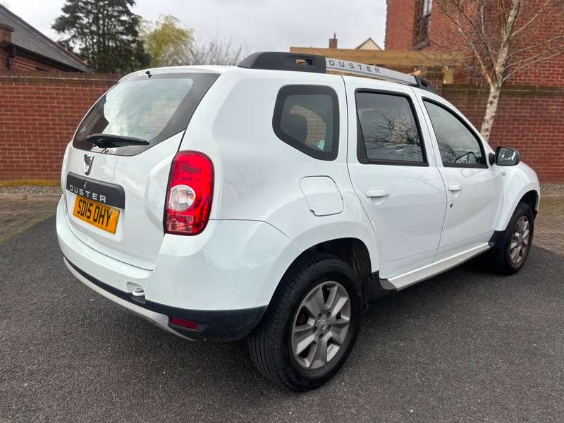 2015 DACIA DUSTER 2015 DACIA DUSTER