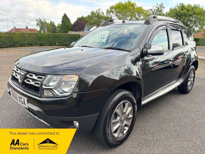 A 2016 DACIA DUSTER LAUREATE 1.5 dCi 110 BHP 4X4 A 2016 DACIA DUSTER LAUREATE 1.5 dCi 110 BHP 4X4