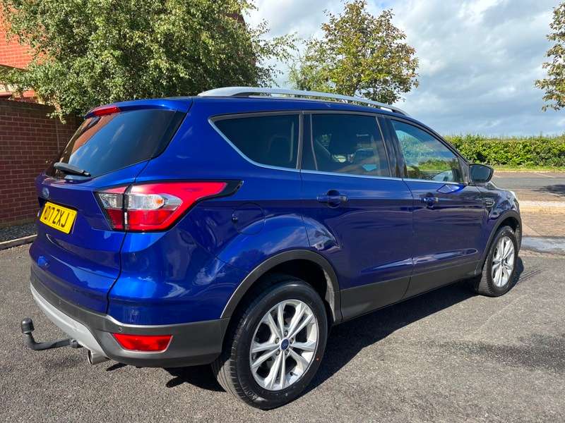 A 2017 FORD KUGA TITANIUM TDCI A 2017 FORD KUGA TITANIUM TDCI