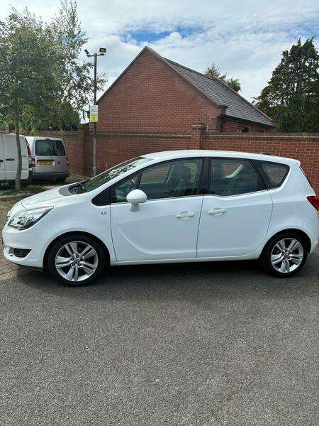 A 2017 VAUXHALL MERIVA TECH LINE A 2017 VAUXHALL MERIVA TECH LINE