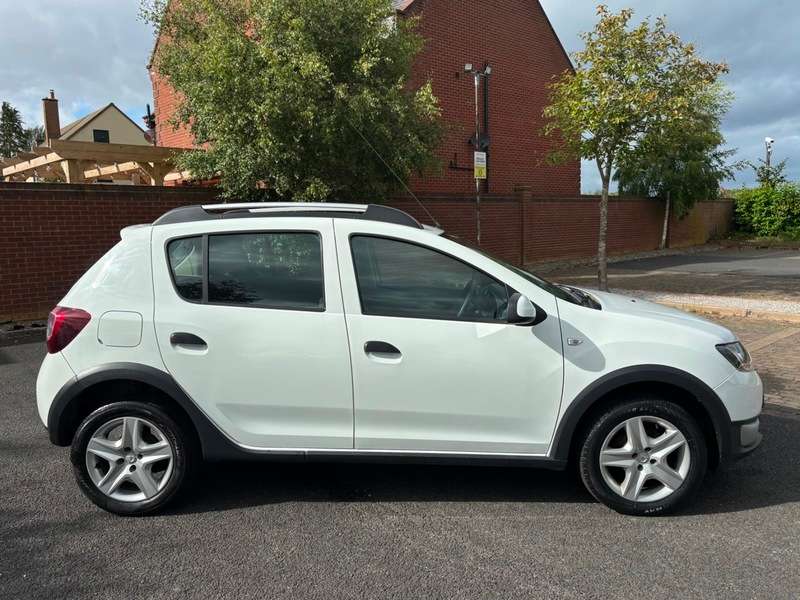 2016 DACIA SANDERO 2016 DACIA SANDERO