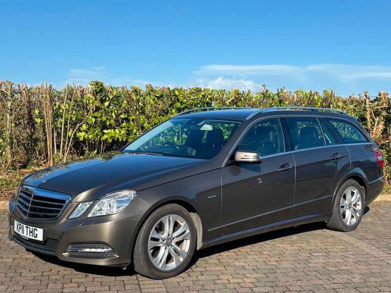 A 2011 MERCEDES E CLASS E250 CDI BLUEEFFICIENCY AVANTGARDE A 2011 MERCEDES E CLASS E250 CDI BLUEEFFICIENCY AVANTGARDE