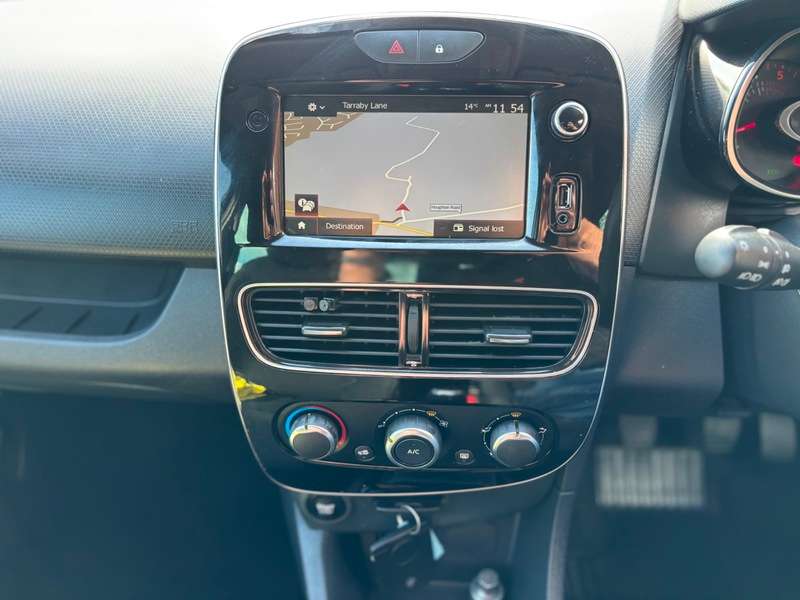 2019 RENAULT CLIO 2019 RENAULT CLIO