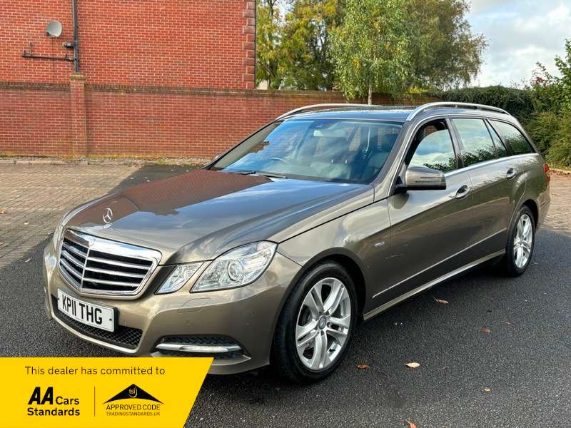 A 2011 MERCEDES E CLASS E250 CDI BLUEEFFICIENCY AVANTGARDE A 2011 MERCEDES E CLASS E250 CDI BLUEEFFICIENCY AVANTGARDE