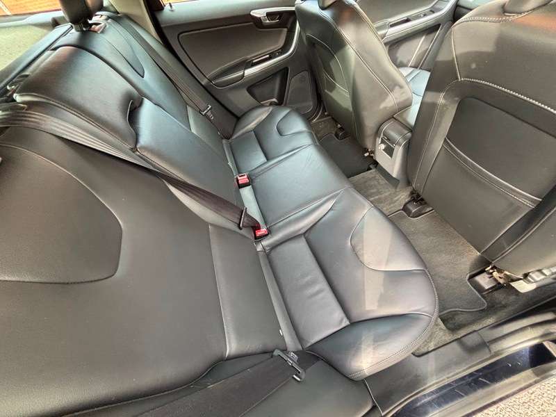 2017 VOLVO XC60 2017 VOLVO XC60