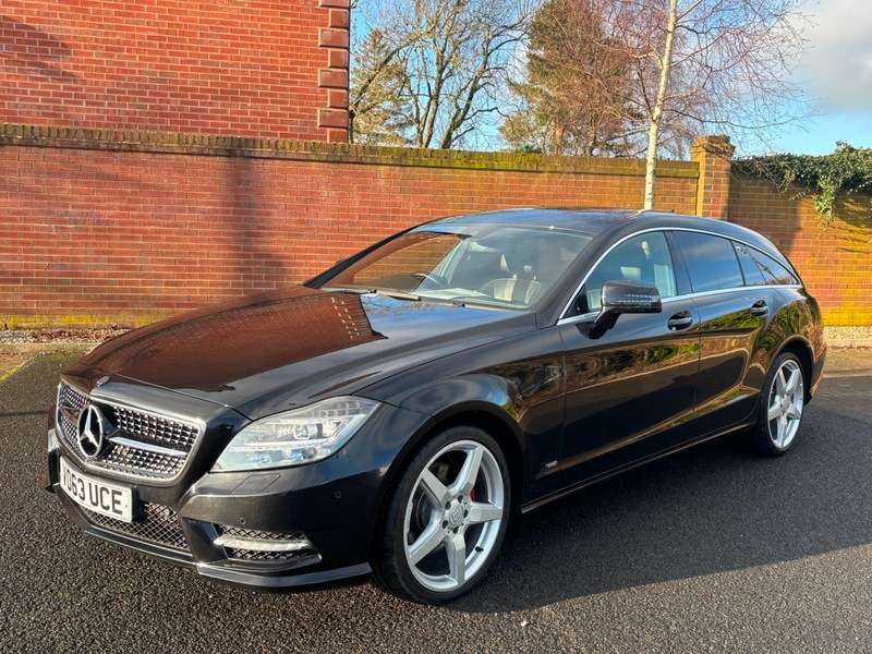 A 2013 MERCEDES CLS CLS250 CDI BLUEEFFICIENCY AMG SPORT ESTATE A 2013 MERCEDES CLS CLS250 CDI BLUEEFFICIENCY AMG SPORT ESTATE