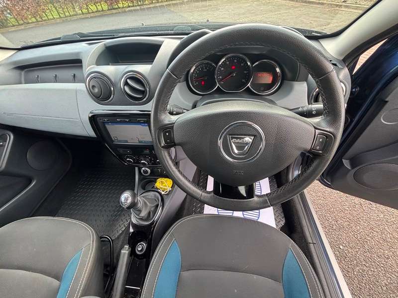 2015 DACIA DUSTER 2015 DACIA DUSTER