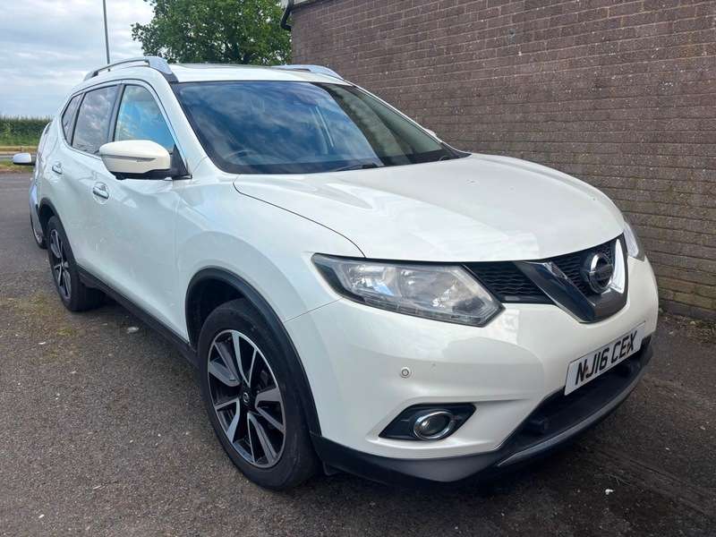 A 2016 NISSAN X-TRAIL DCI N-TEC A 2016 NISSAN X-TRAIL DCI N-TEC