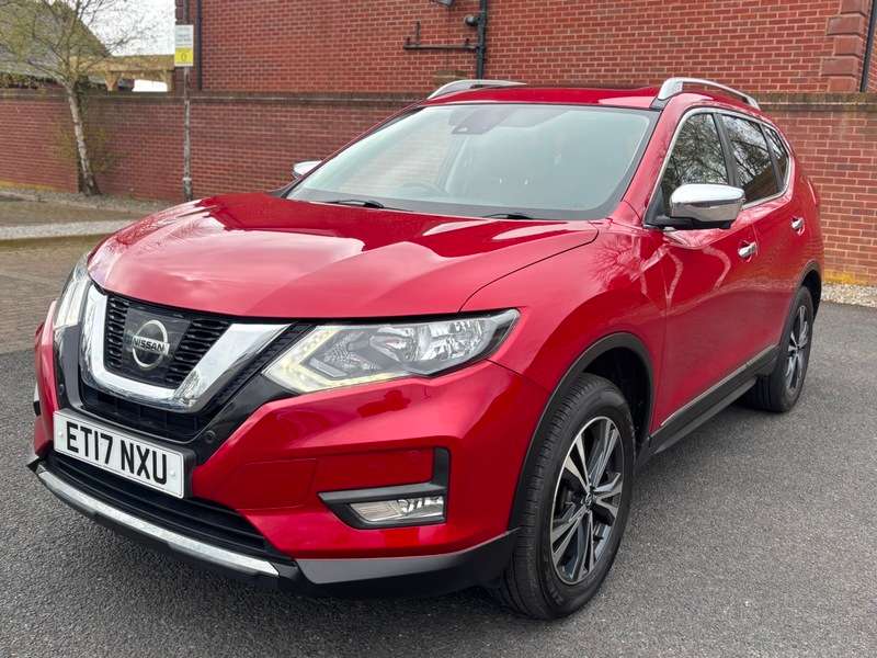 A 2017 NISSAN X-TRAIL DCI N-CONNECTA A 2017 NISSAN X-TRAIL DCI N-CONNECTA