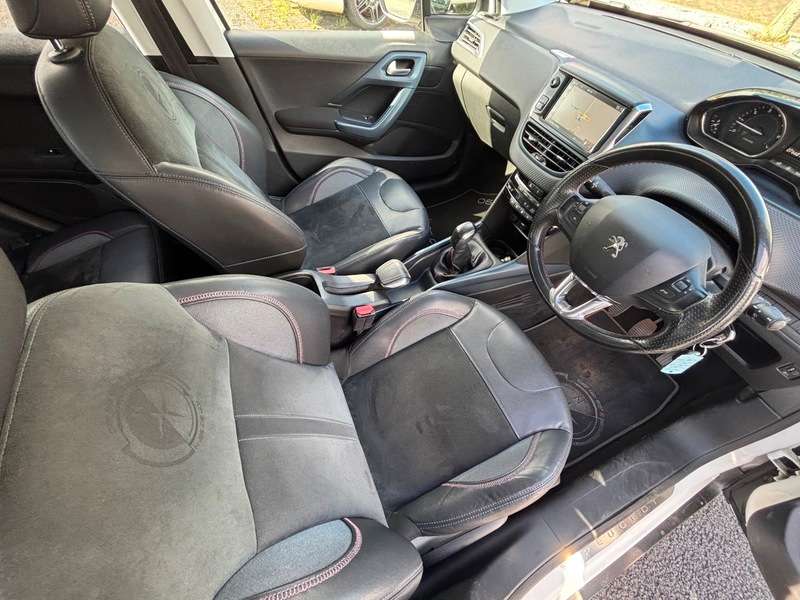 2014 PEUGEOT 2008 2014 PEUGEOT 2008