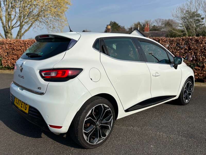 2017 RENAULT CLIO 2017 RENAULT CLIO