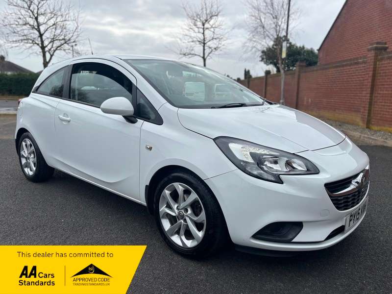 A 2015 VAUXHALL CORSA EXCITE AC A 2015 VAUXHALL CORSA EXCITE AC